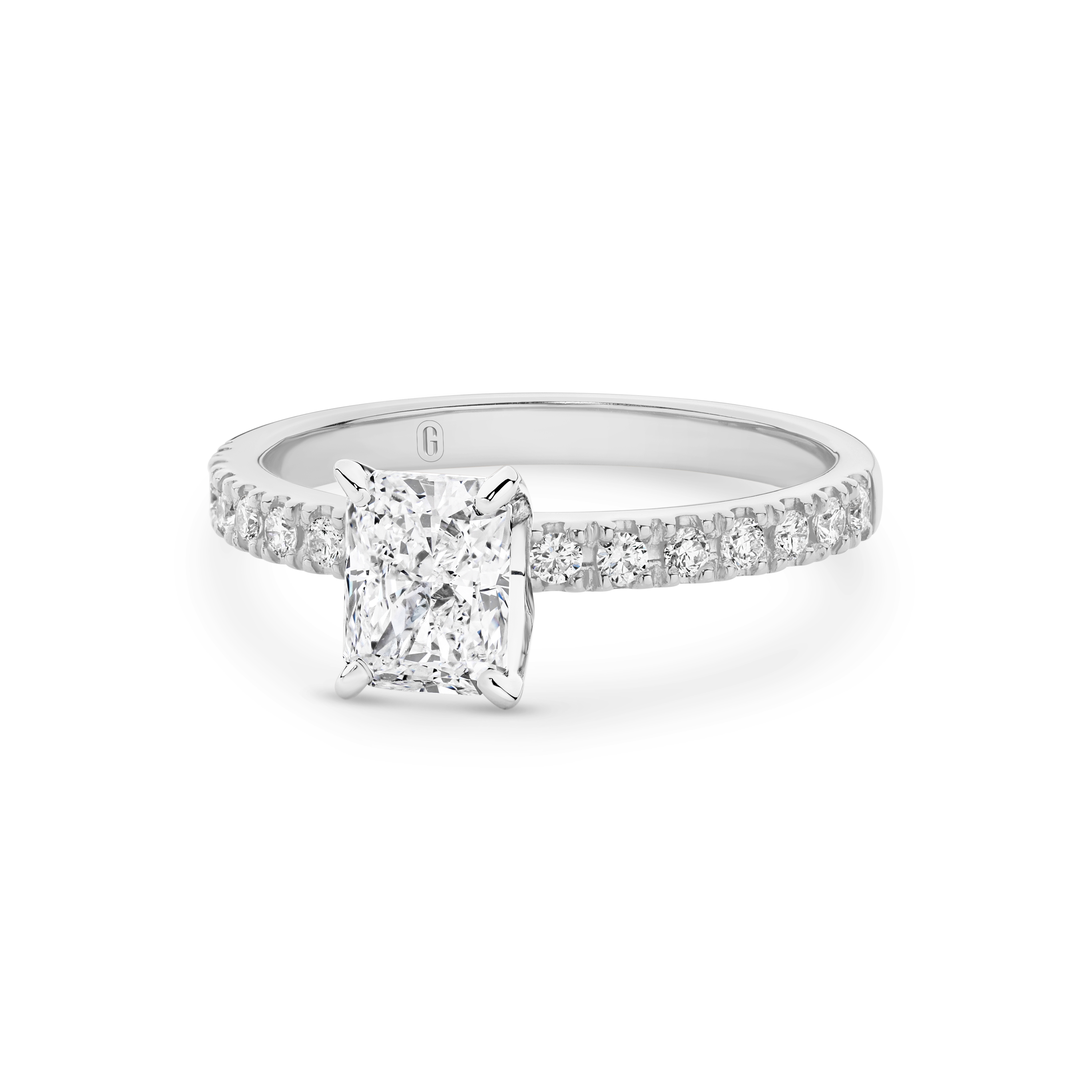AMELIE - Radiant Cut Diamond Ring