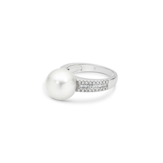 Alternative view of FLOATING SOUTH SEA PEARL DIAMOND RING