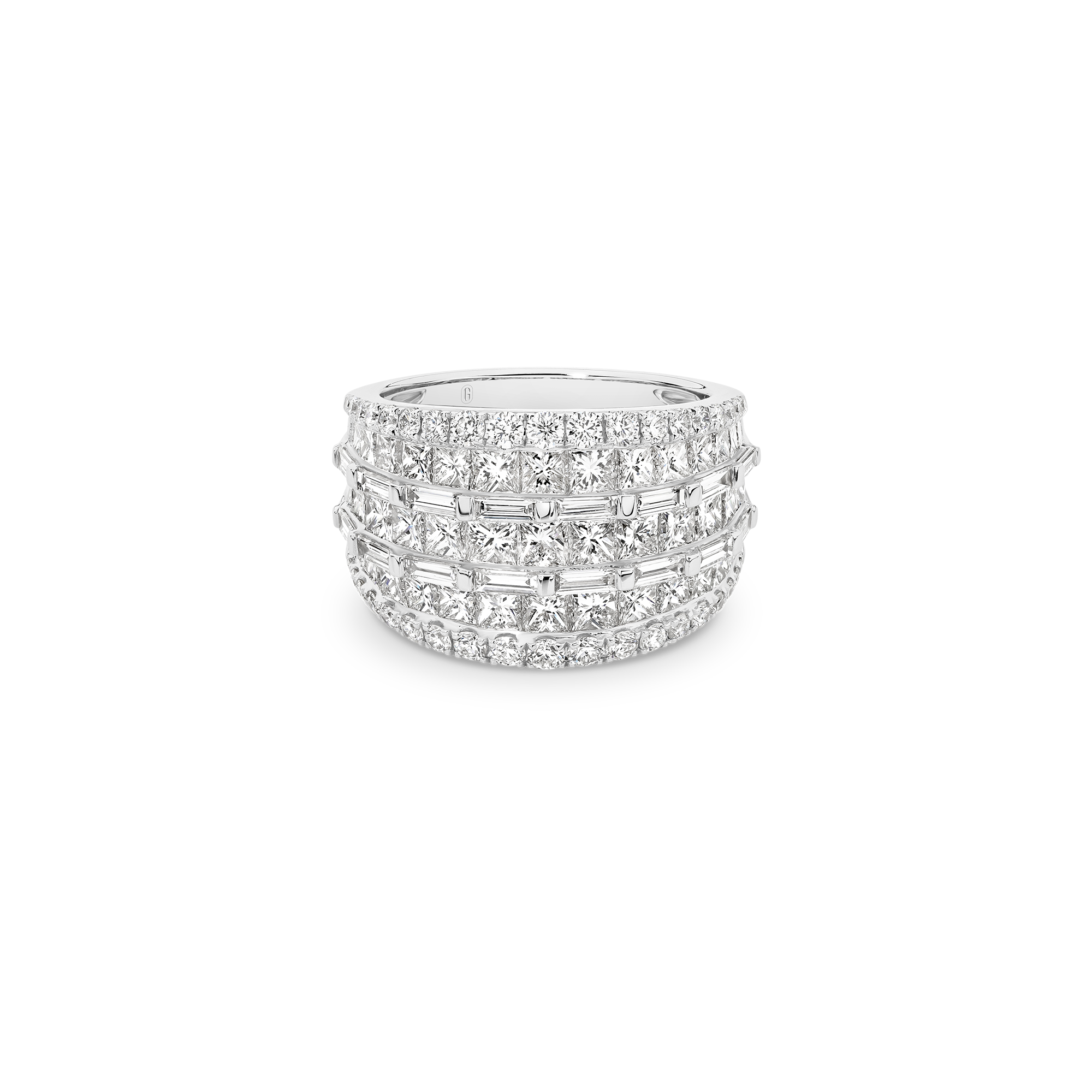PRINCESS, ROUND & BAGUETTE DIAMOND RING