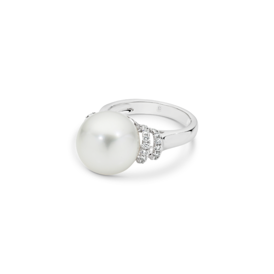 Alternative view of SOUTH SEA PEARL SHOULDER DIAMOND RING