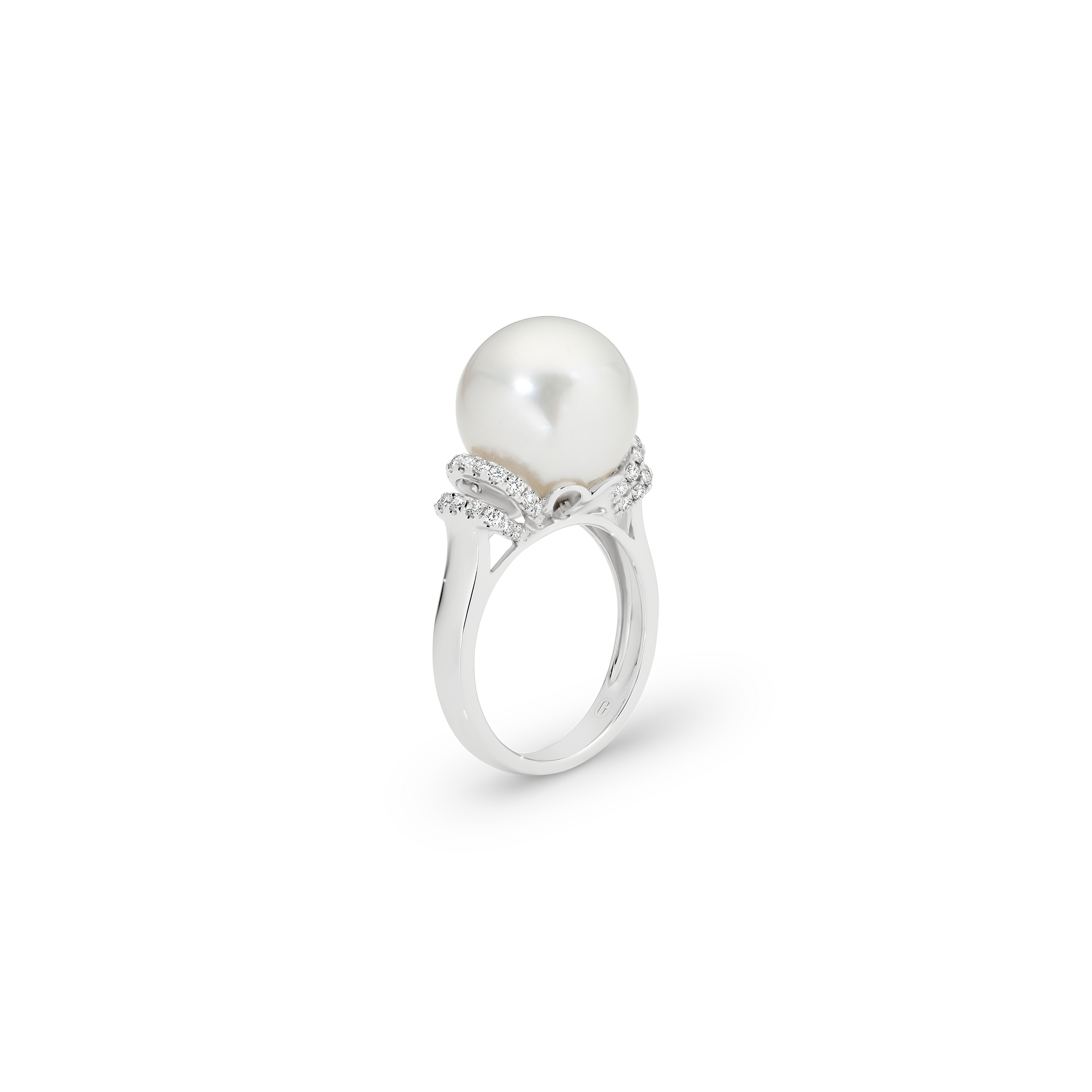SOUTH SEA PEARL SHOULDER DIAMOND RING - Image 3