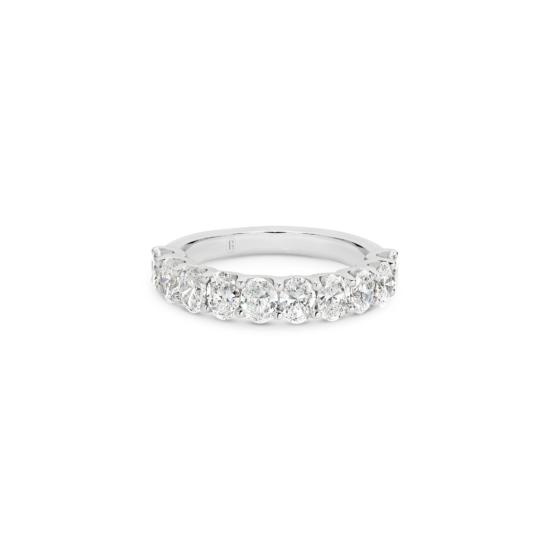 OVAL CUT DIAMOND BAND