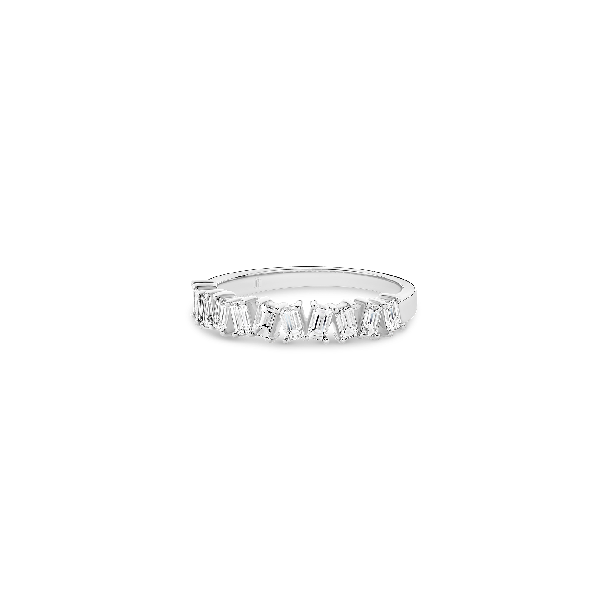 SLANTED BAGUETTE DIAMOND BAND - Image 2