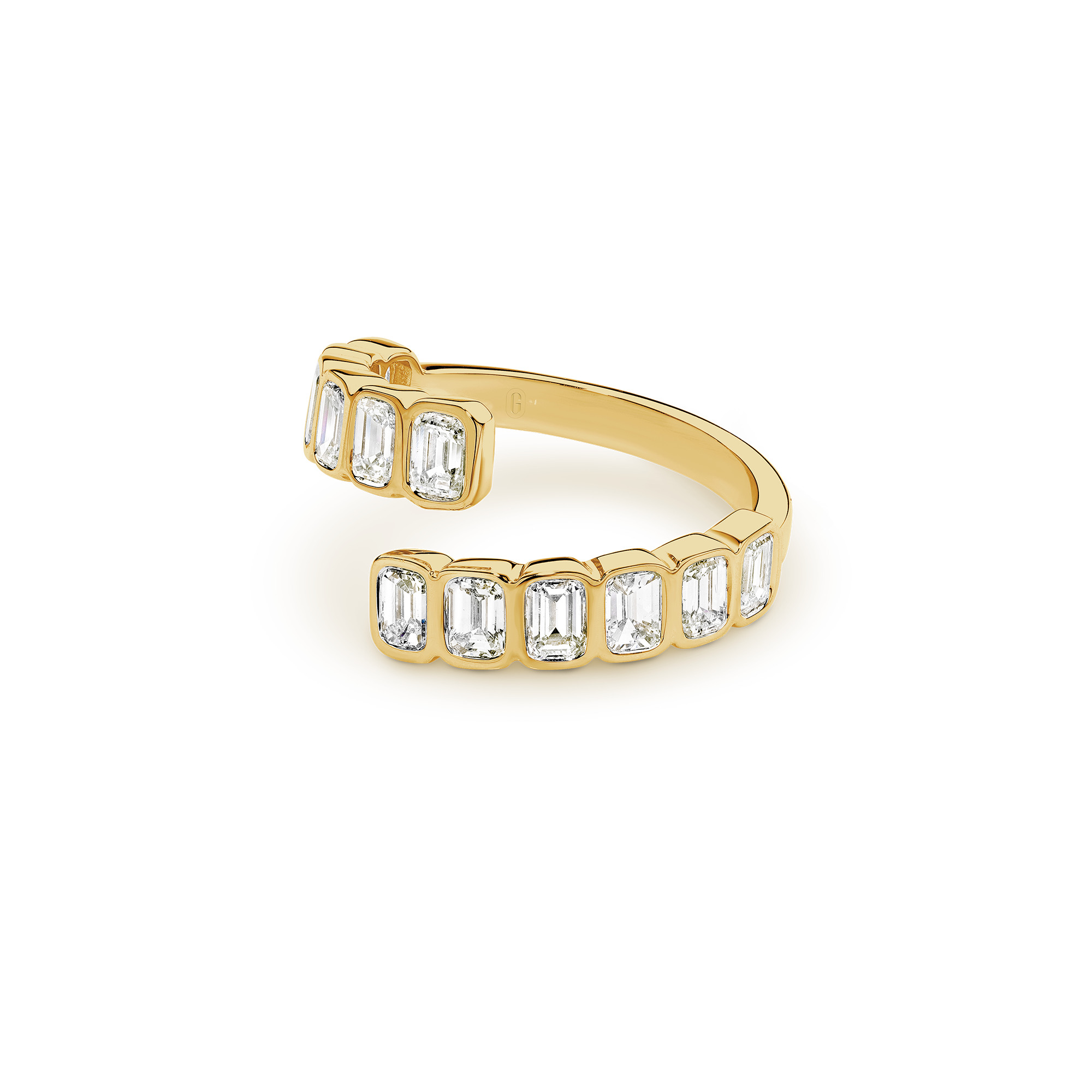 BEZEL TWIRL EMERALD CUT DIAMOND BAND - Image 3