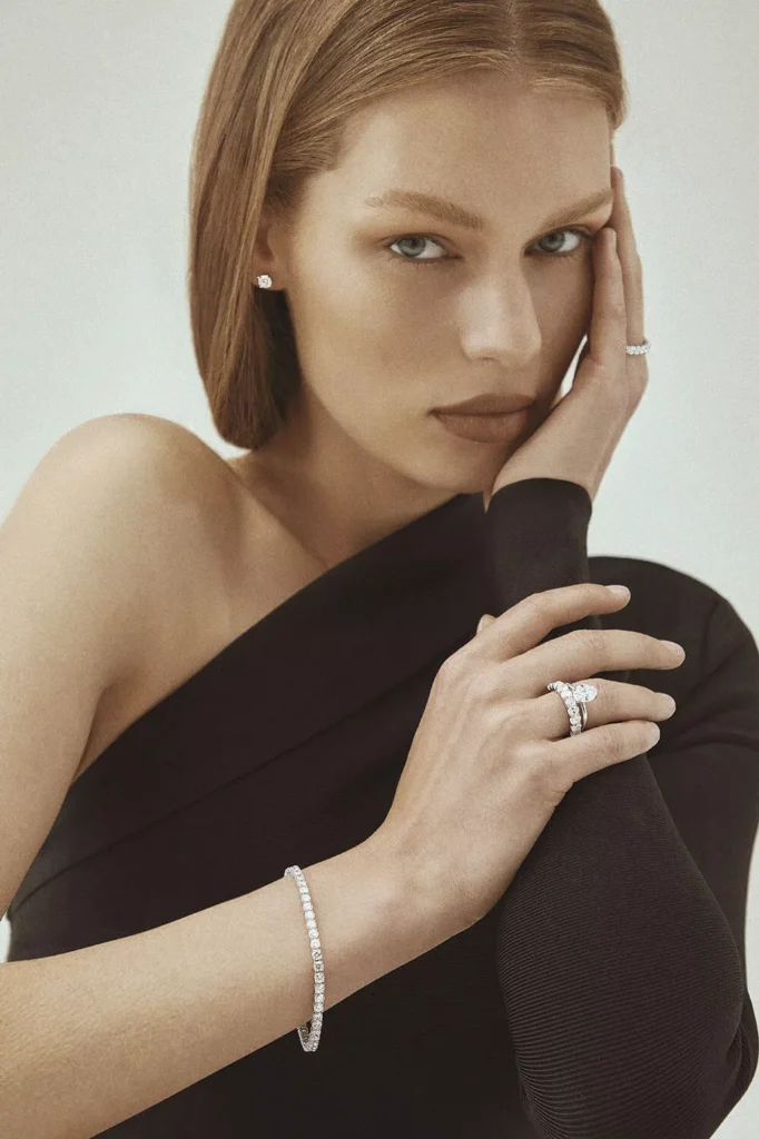 Gold diamond pendant from Garen Jewellery's latest collection.