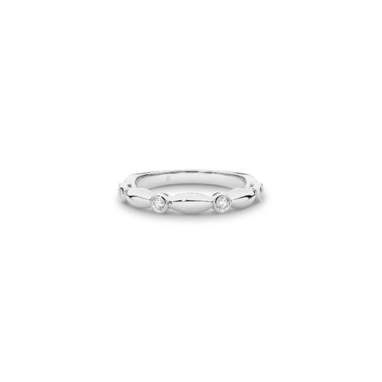 TAPERED BEZEL DIAMOND BAND